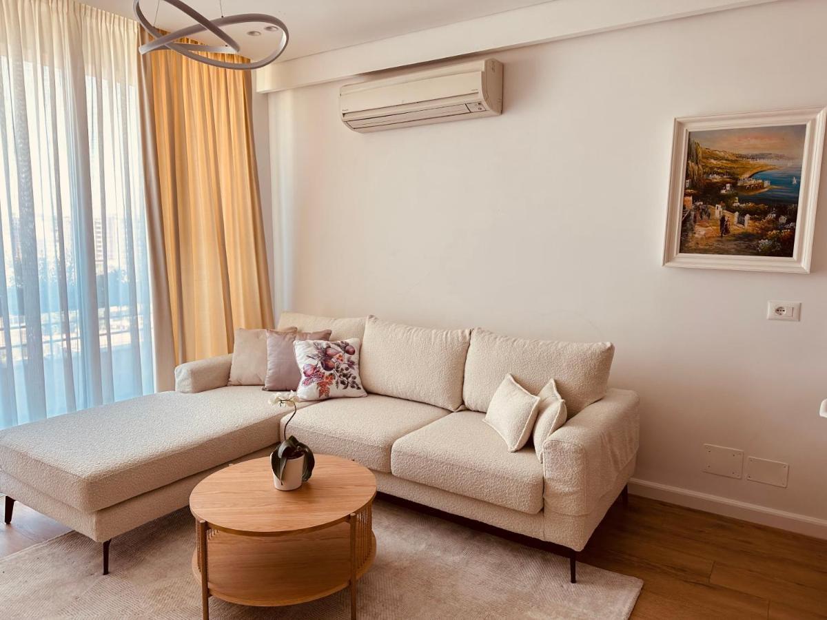 Appartamento Madalin Seaside *